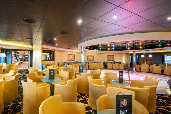 Armonia Lounge cruise highlight