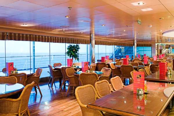 Le Bistrot cruise highlight