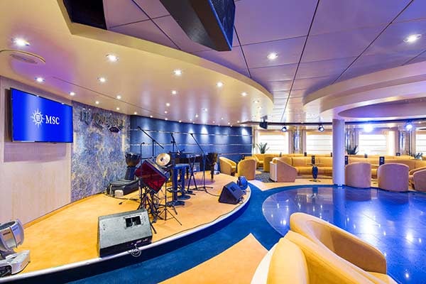 Le Cabaret cruise highlight