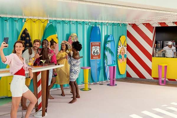 Outdoor Bars cruise highlight