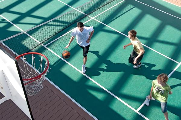 Basketball cruise highlight