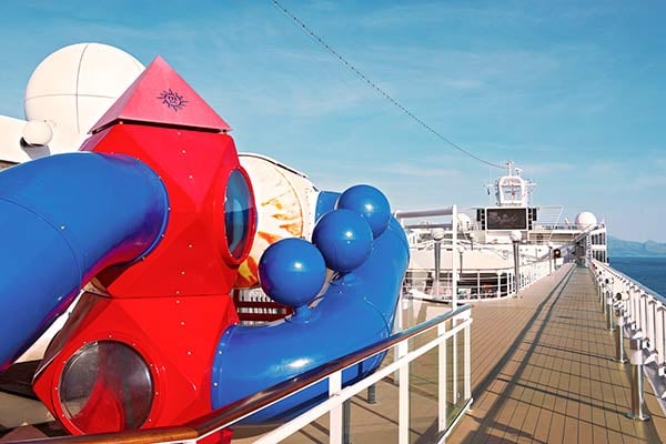Children Outdoor Pool & Games cruise highlight