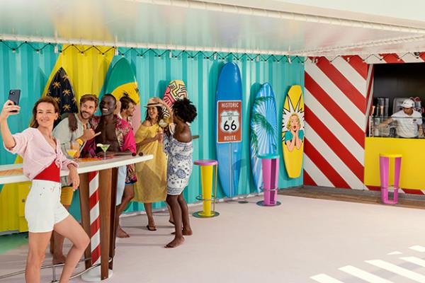 Outdoor Bars cruise highlight