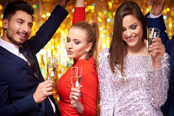 Theme Parties cruise highlight