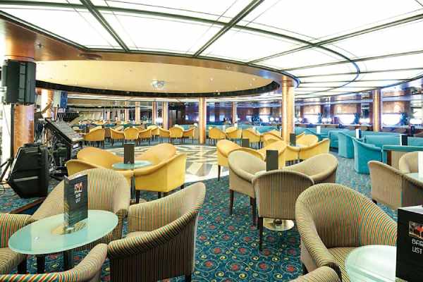 Manhattan Bar cruise highlight