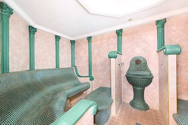 Steam Bath cruise highlight