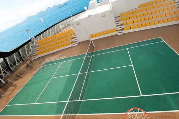 Tennis Court cruise highlight