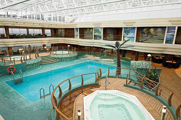 L'Equatore Covered Pool cruise highlight