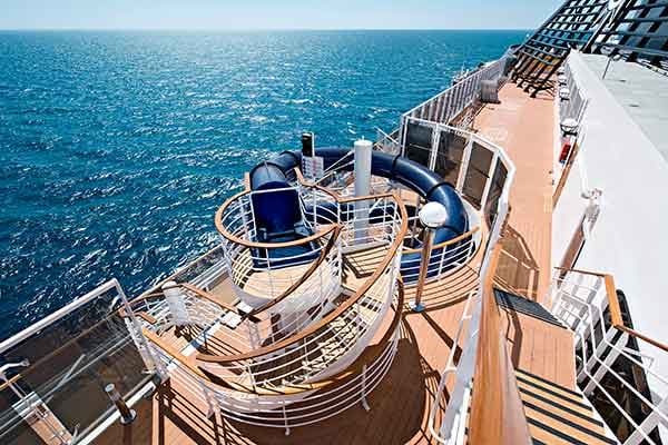 Teens Toboga cruise highlight