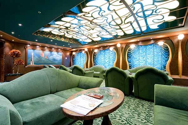 The Cigar Lounge cruise highlight