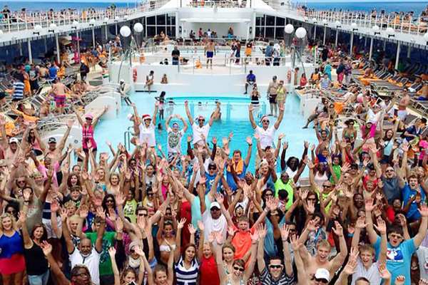 Sailaway Party cruise highlight