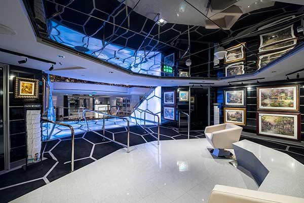 Art Gallery cruise highlight
