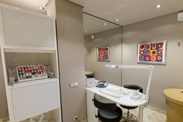 Manicure and Pedicure cruise highlight