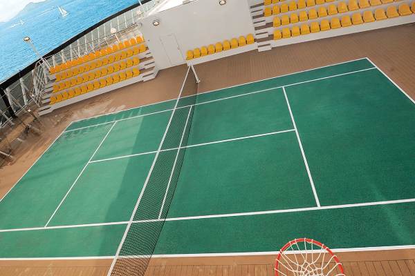 Tennis court cruise highlight