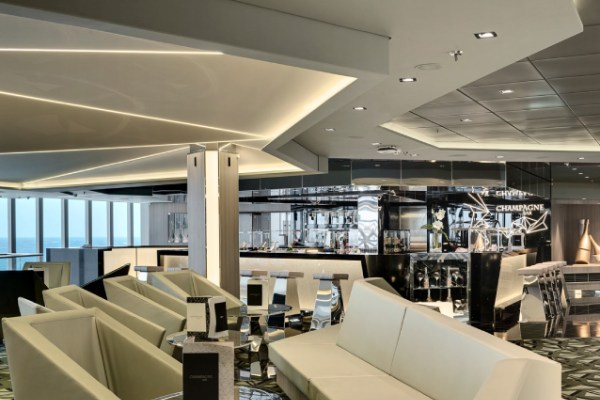 Champagne Bar cruise highlight