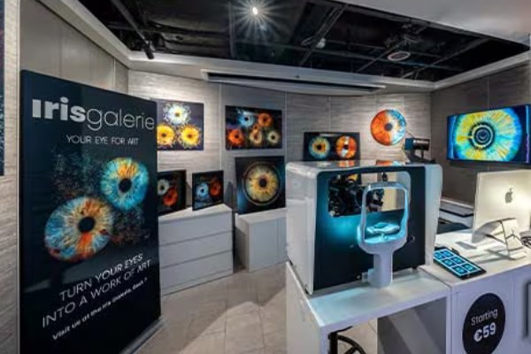 Iris Galerie cruise highlight