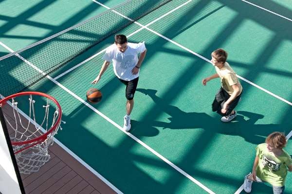 Basketball cruise highlight