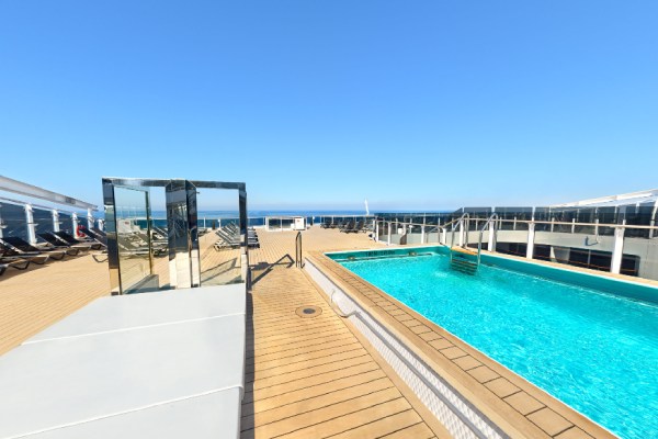 Zen Pool cruise highlight