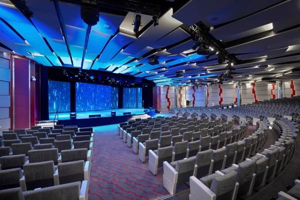 Chora Theatre cruise highlight