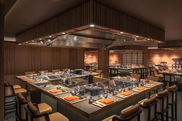Kaito Teppanyaki cruise highlight