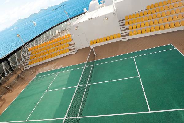 Tennis court cruise highlight