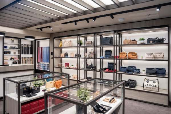 Luxury Accessories cruise highlight