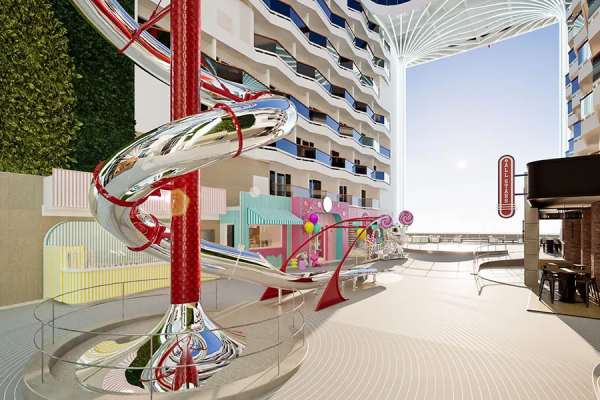 Outdoor Promenade cruise highlight