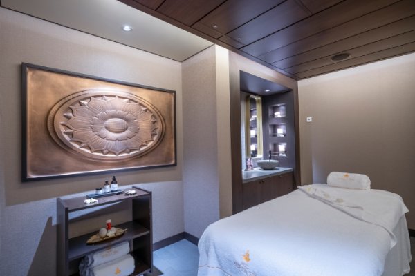 Treatment Cabin cruise highlight