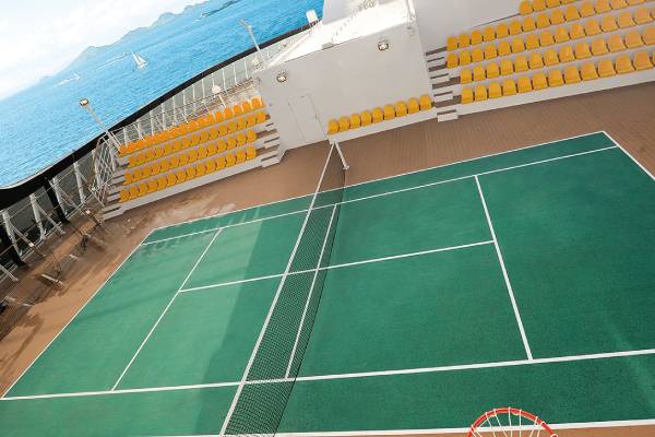 Tennis court cruise highlight