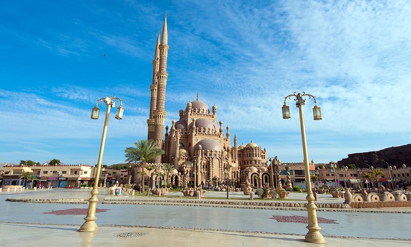 El Sahaba Mosque, in El Sheikh, Egypt.