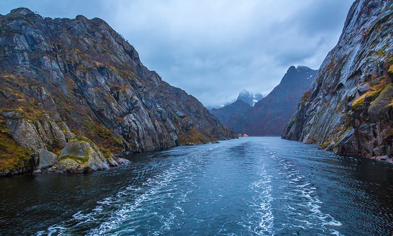 Raftsund Strait is flanked by peaks rising 1000m out of the sea