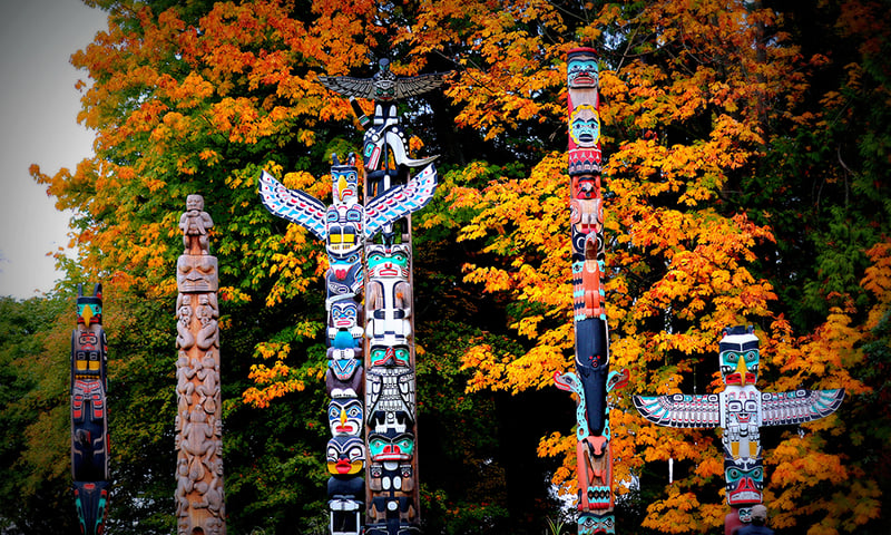 Discover traditional Tlingit totems in Vancouver's stunning Stanley Park.