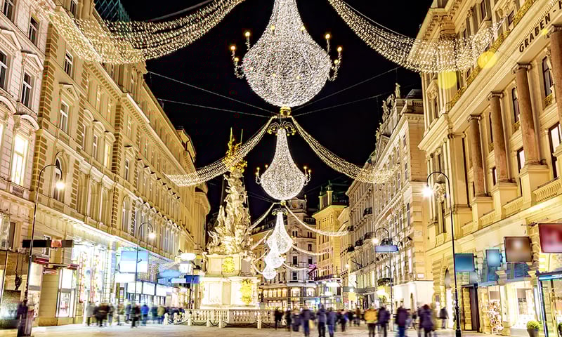 Stroll through the exclusive boutiques along Vienna's famous Graben Street.