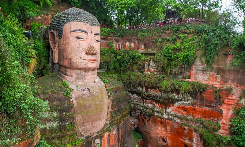 Take a cruise to view the 71-metre UNESCO World Heritage Leshan Giant Buddha.