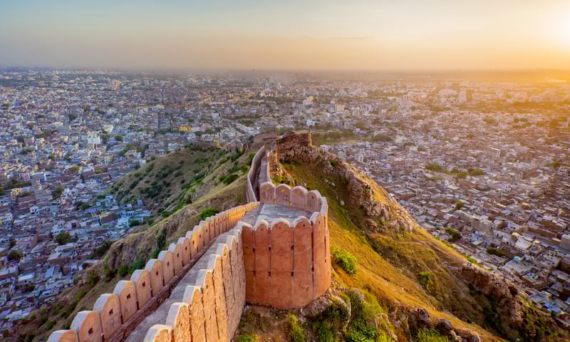 Visit Jaipur, the capital of Rajasthan.