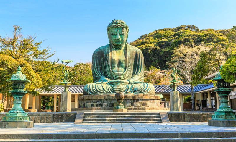 Marvel at the 11-metre Great Buddha in Kamakura, Japan.