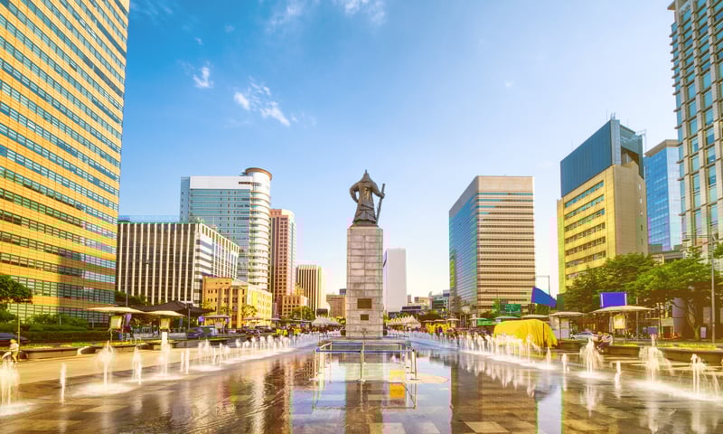 Admiral Yi Sun-sin's statue in Gwanghwamun Plaza in downtown Seoul, South Korea.