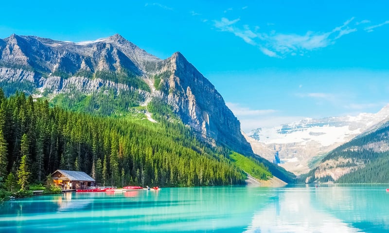 Discover majestic landscapes and Lake Louise's turquoise glacial waters.