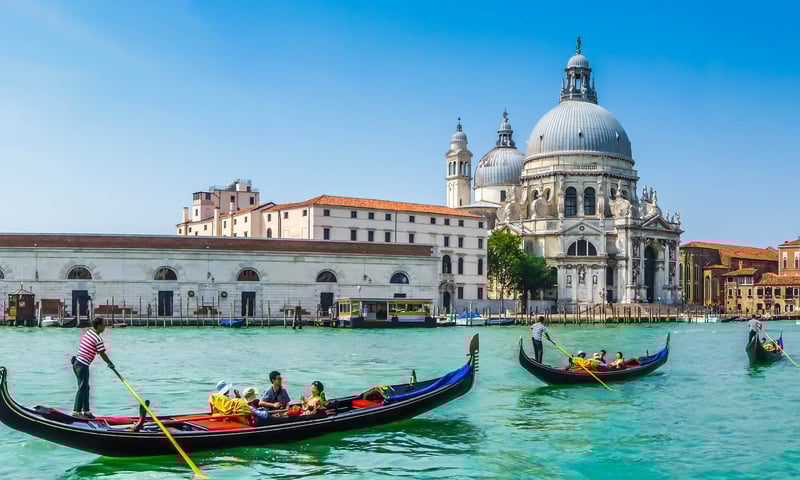 Fall in love with the scenery of Venice, Italy.