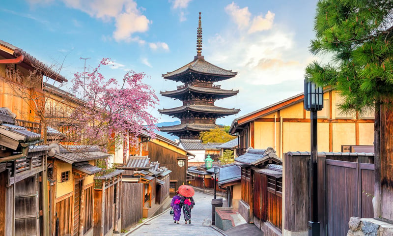 Immerse yourself in Kyoto’s timeless cultural charm with a day at leisure.