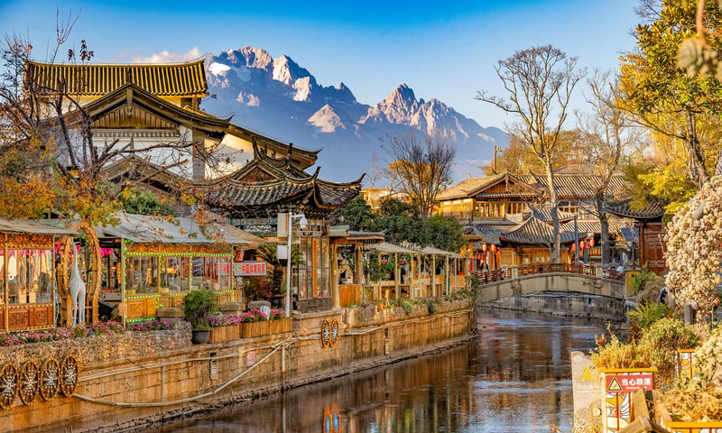 Discover the secrets of China's Yunnan, like Lijiang Ancient Town.