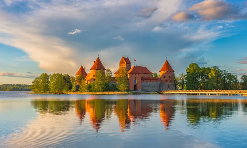The construction of the stone castle of Trakai begun in the 14th century.