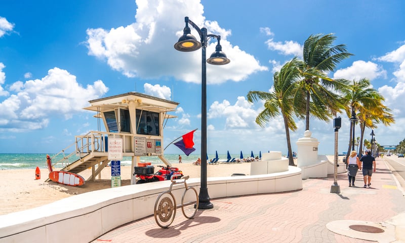 Relax and enjoy the promenade in Fort Lauderdale, Florida, USA.