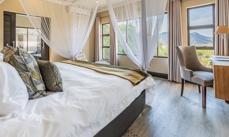 Unwind in style at Shepherd's Tree Game Lodge, Itinerary 2.