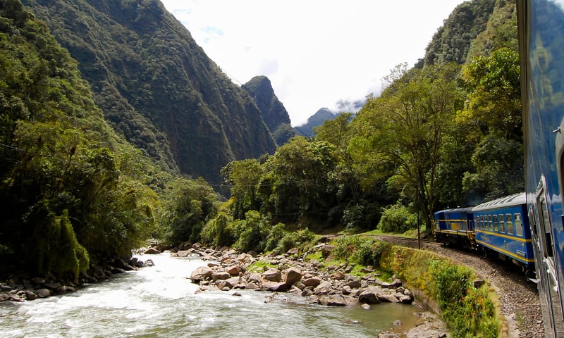 Board the Peru Expedition Train for a spectacular journey to Aguas Calientes, Itinerary 2.