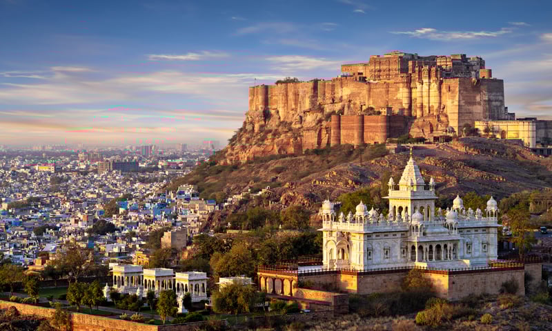 Jaswant Thada mausoleum and Mehrangarh fort in Jodhpur, Rajasthan, India.