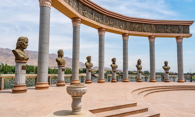 Stare into the famous faces of Tajikistan's heroes in Kamoli Khujandi Park.
