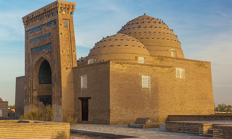 Discover the Najm Ad-Din Al-Kubra Mausoleum.
