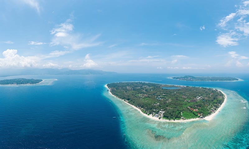 Sail through the Indonesian Archipelago as you journey towards Australia.