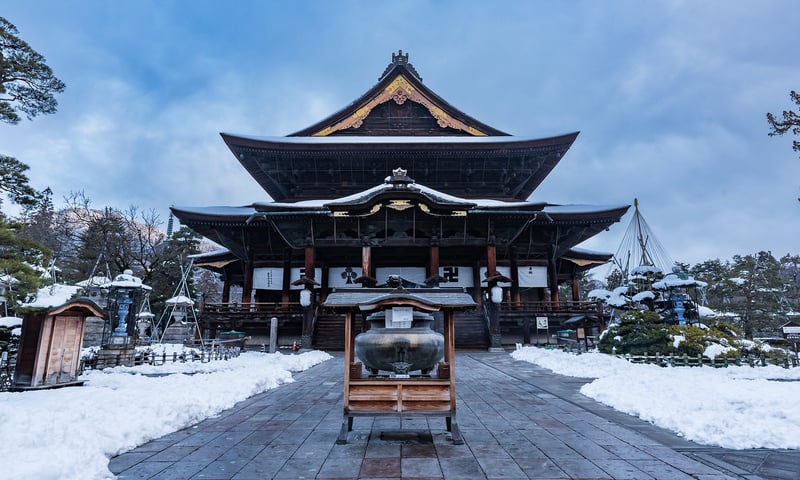 Nagano's stunning Zenko-ji Buddhist Temple.